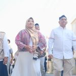 Ribuan Warga Iringi Teh Alya Daftar Calon Kades Bengle, Jalan Kaki hingga 2 Kilometer