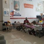 Delapan Anggota AMKI Karawang Donor Darah, Bantu Tambah Stok PMI